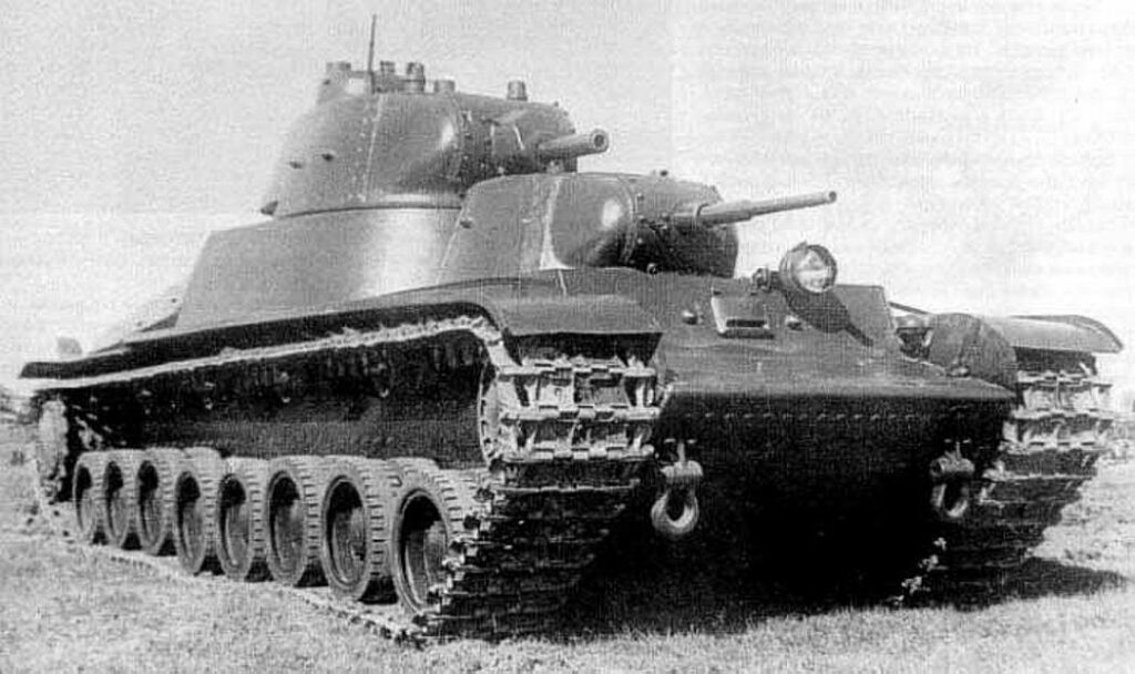 The T-100 heavy tank.
