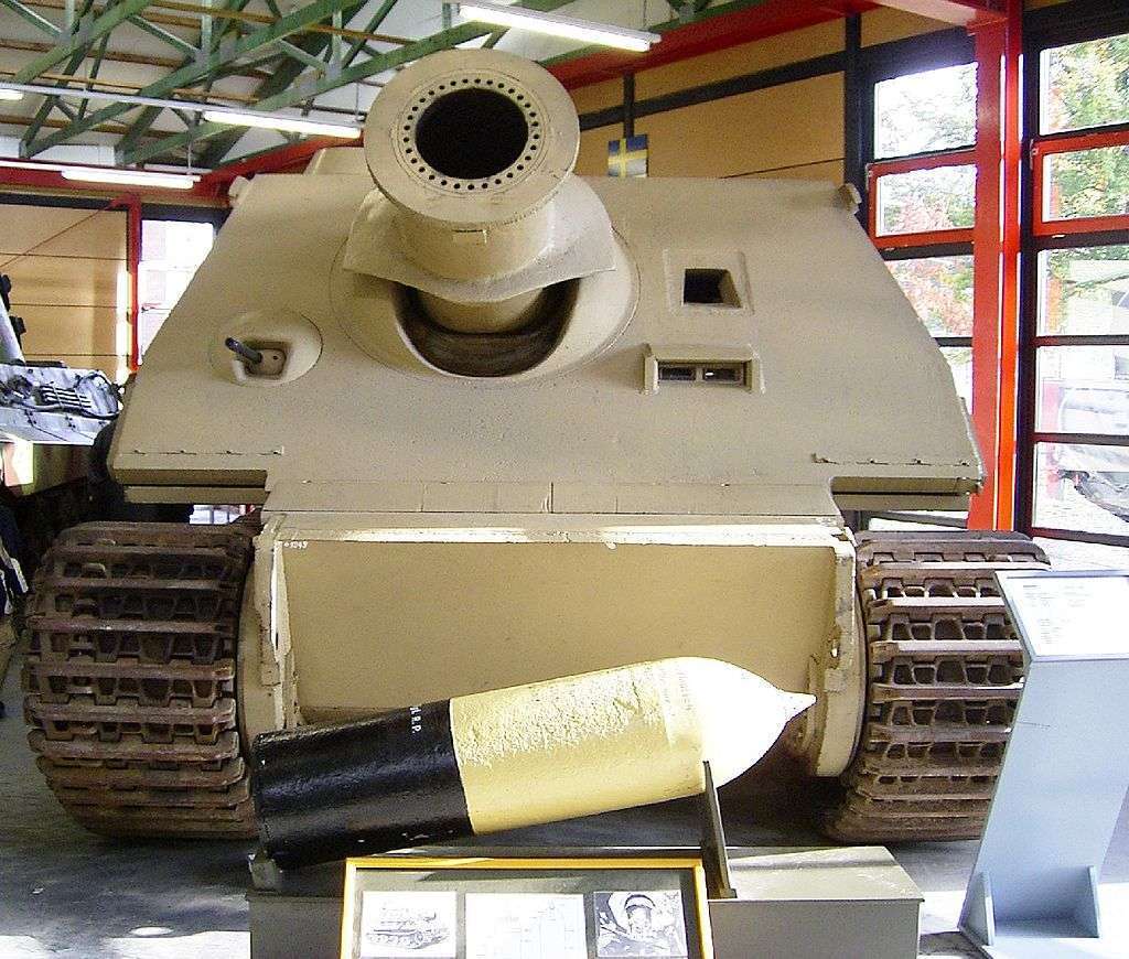 An RW 61 projectile, used by the Sturmtiger.