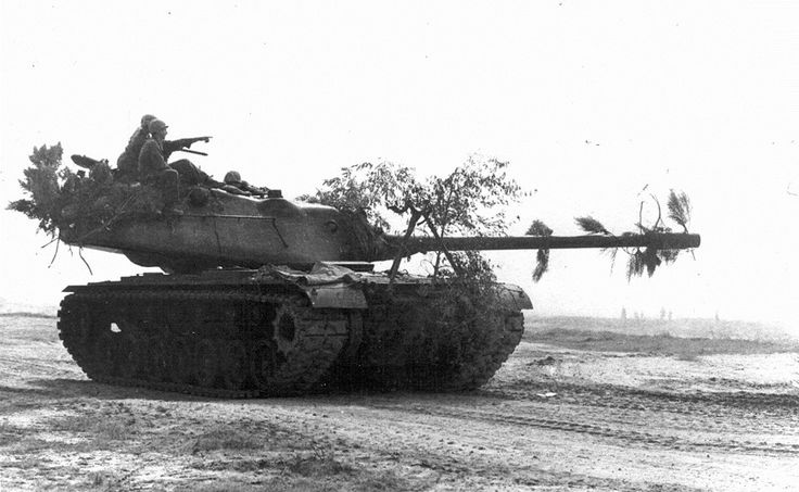 M103 with turret turned.