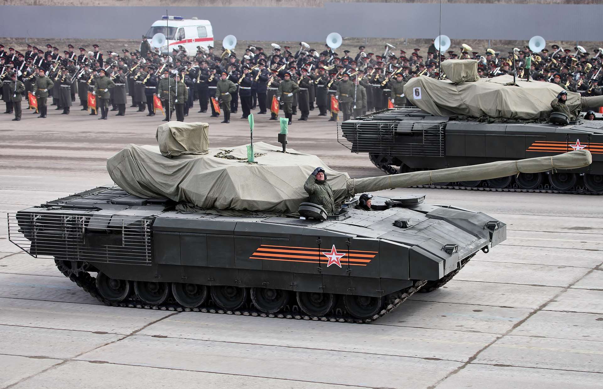 T-14 Armatas in Moscow during rehearsals in 2015.