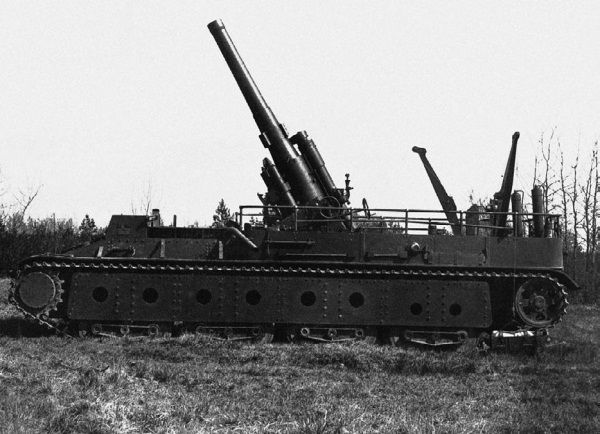 SU-14 with howitzer elevated.