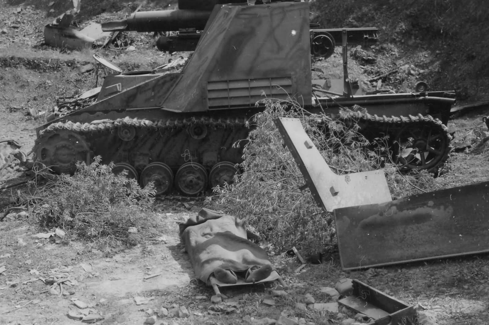 Nashorn: Germany's Tank Destroyer with an 88mm Gun