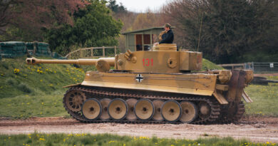Tiger 131 from the side.